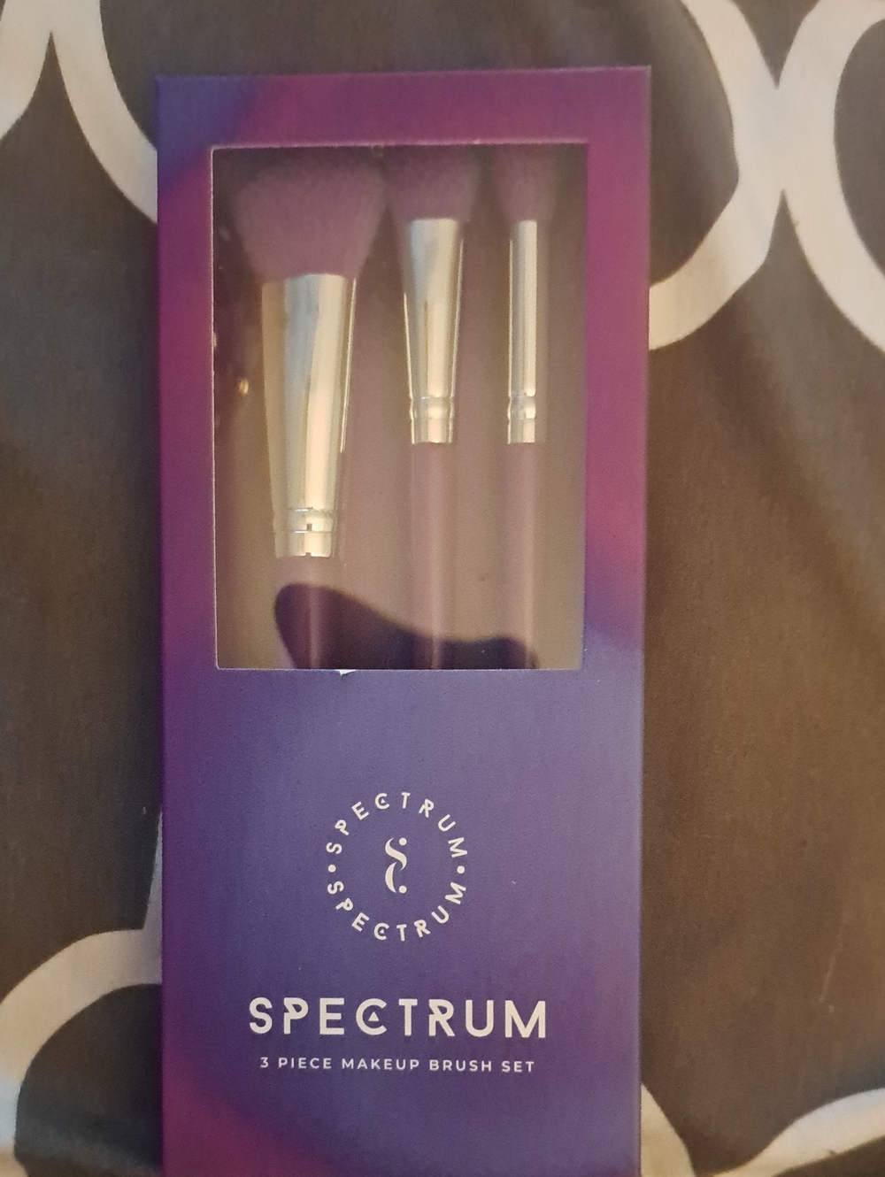 NWT Spectrum Makeup Brush Set